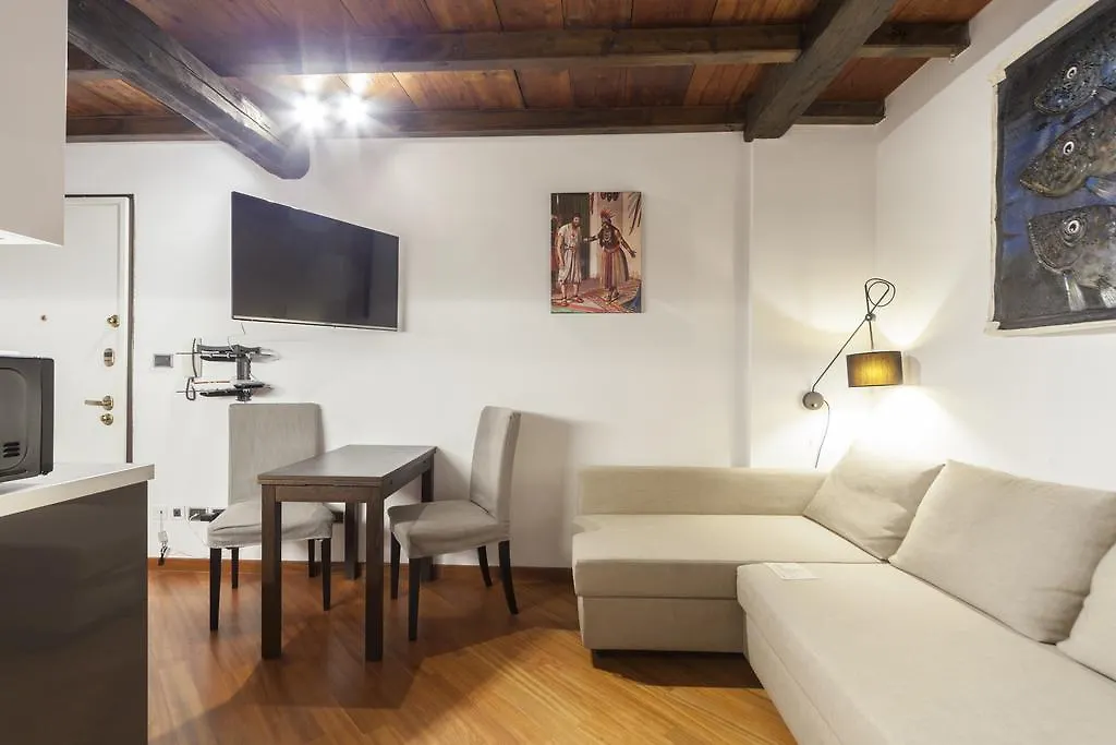 Ludovico De Varthema, Bologna Apartment